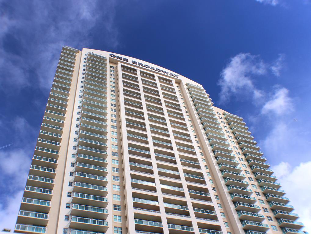 Dharma Home Suites Brickell Miami At One Broadway Экстерьер фото